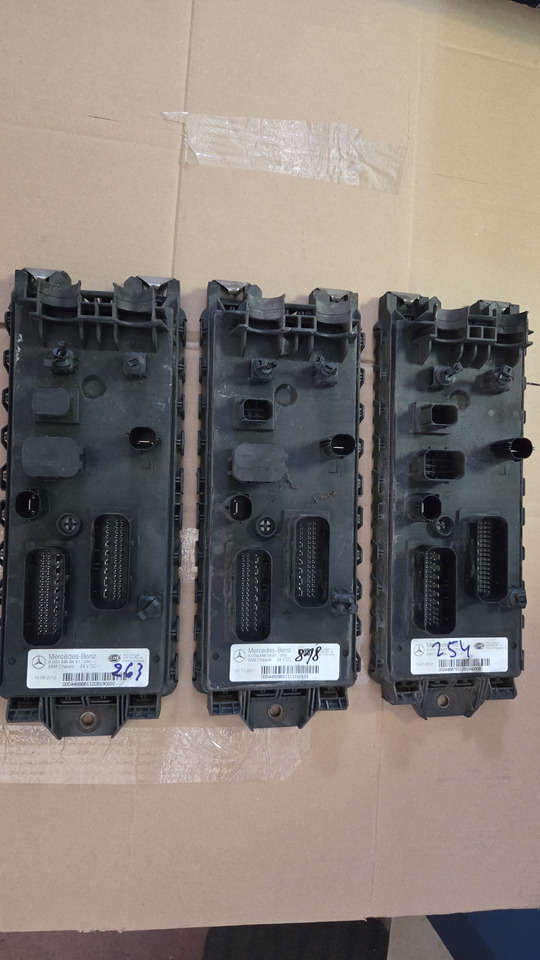 MERCEDES-BENZ CONTROL UNIT SAM ELECTRICAL - Ηλεκτρονική μονάδα ελέγχου: φωτογραφία 1 MERCEDES-BENZ CONTROL UNIT SAM ELECTRICAL - Ηλεκτρονική μονάδα ελέγχου: φωτογραφία 1