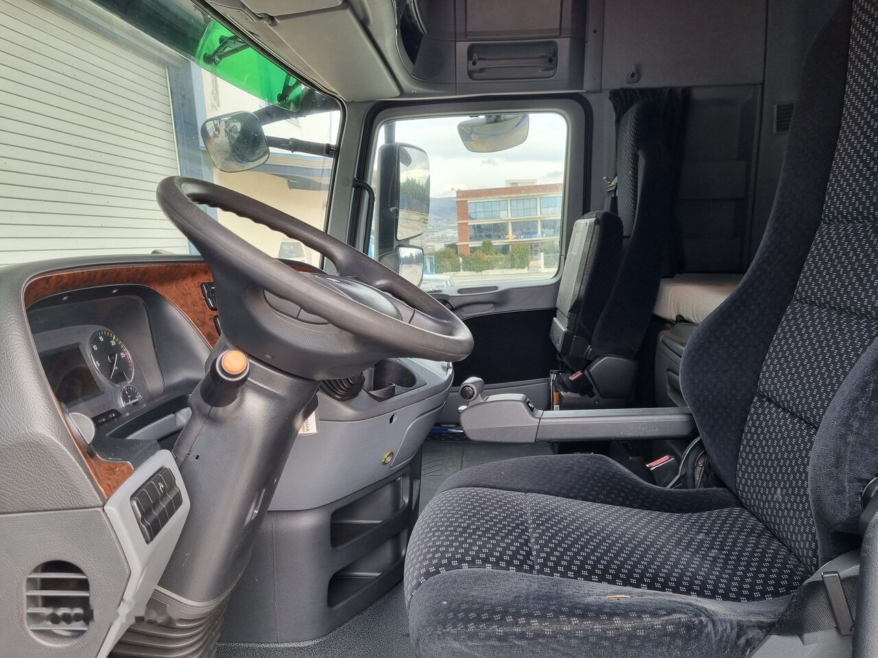 Mercedes-Benz ACTROS MP3 - Καμπίνα για Φορτηγό: φωτογραφία 4 Mercedes-Benz ACTROS MP3 - Καμπίνα για Φορτηγό: φωτογραφία 4