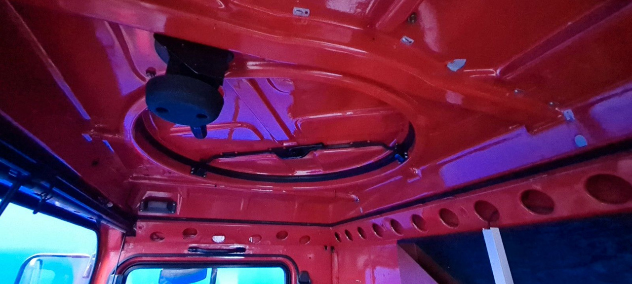 MAN 15.232 DF 6x6 KAT1 Feuerwehr TLF 4500/500 - Φορτηγό βυτιοφόρο: φωτογραφία 5 MAN 15.232 DF 6x6 KAT1 Feuerwehr TLF 4500/500 - Φορτηγό βυτιοφόρο: φωτογραφία 5