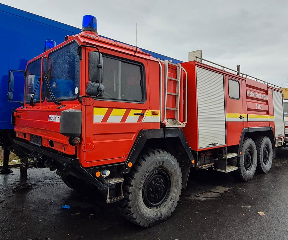 MAN 15.232 DF 6x6 KAT1 Feuerwehr TLF 4500/500 - Φορτηγό βυτιοφόρο: φωτογραφία 1 MAN 15.232 DF 6x6 KAT1 Feuerwehr TLF 4500/500 - Φορτηγό βυτιοφόρο: φωτογραφία 1