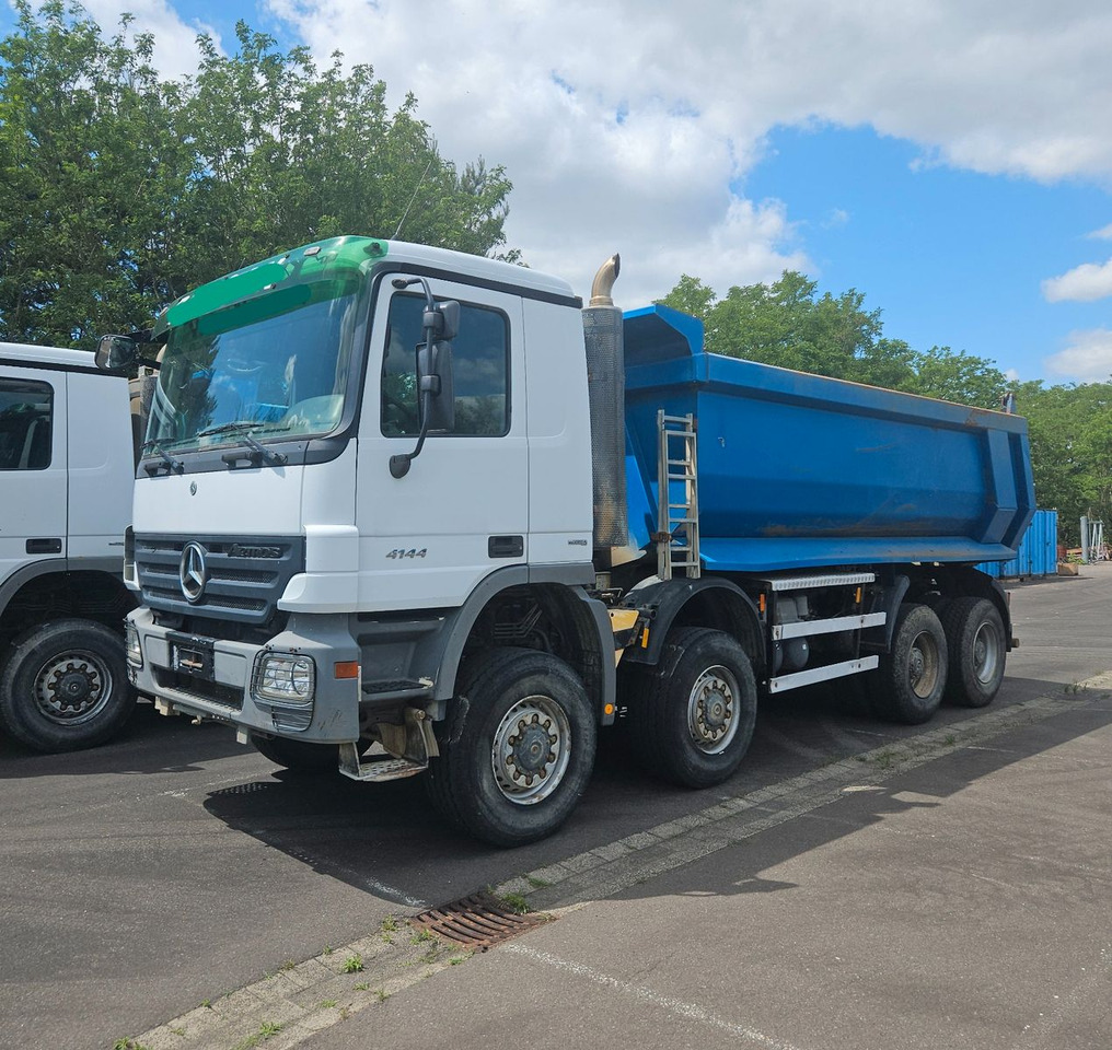 Mercedes-Benz Actros 4144 8x8 Hinterkipper - Φορτηγό ανατρεπόμενο: φωτογραφία 2 Mercedes-Benz Actros 4144 8x8 Hinterkipper - Φορτηγό ανατρεπόμενο: φωτογραφία 2