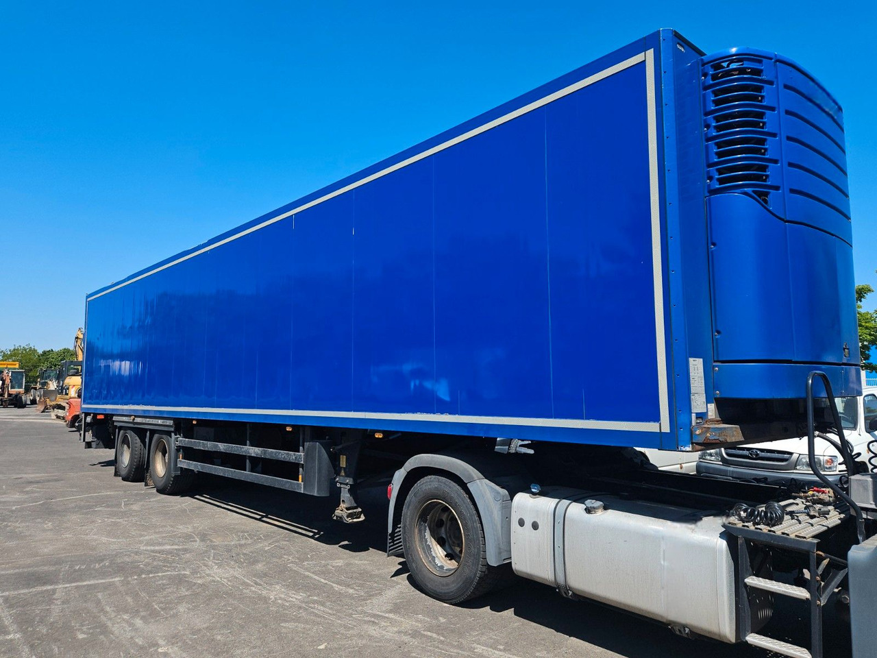 Schmitz Cargobull Kühlkoffer mit Ladebordwand - Επικαθήμενο ψυγείο: φωτογραφία 1 Schmitz Cargobull Kühlkoffer mit Ladebordwand - Επικαθήμενο ψυγείο: φωτογραφία 1