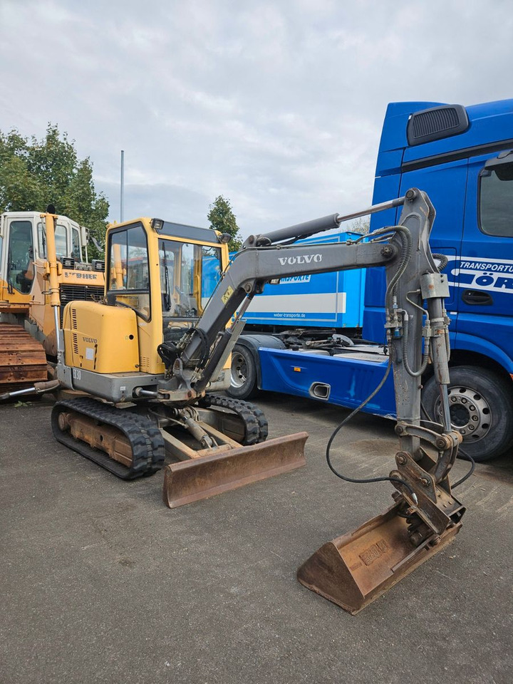 Volvo EC30 Minibagger - Μίνι εκσκαφέας: φωτογραφία 1 Volvo EC30 Minibagger - Μίνι εκσκαφέας: φωτογραφία 1