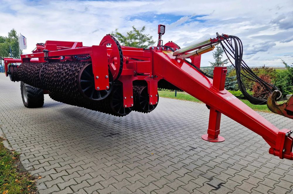 HE-VA King Roller 18,3 - Φρεζοσβαρνα: φωτογραφία 1 HE-VA King Roller 18,3 - Φρεζοσβαρνα: φωτογραφία 1