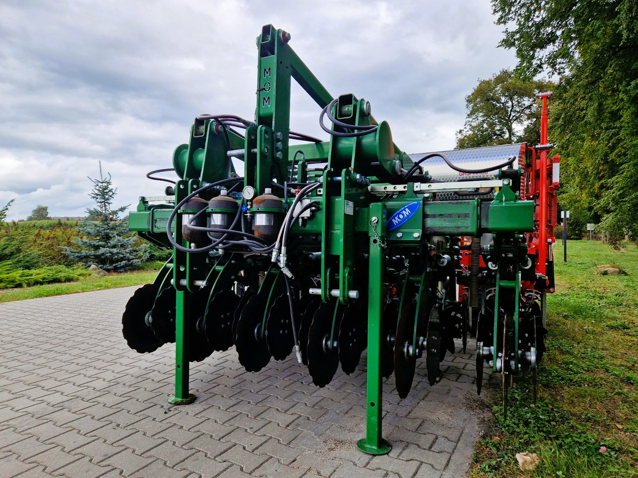 MASCHIO GASPARDO + Moretto MOM MAGA 6R + Strip Hawk - Σπαρτική μηχανή ακριβείας: φωτογραφία 4 MASCHIO GASPARDO + Moretto MOM MAGA 6R + Strip Hawk - Σπαρτική μηχανή ακριβείας: φωτογραφία 4