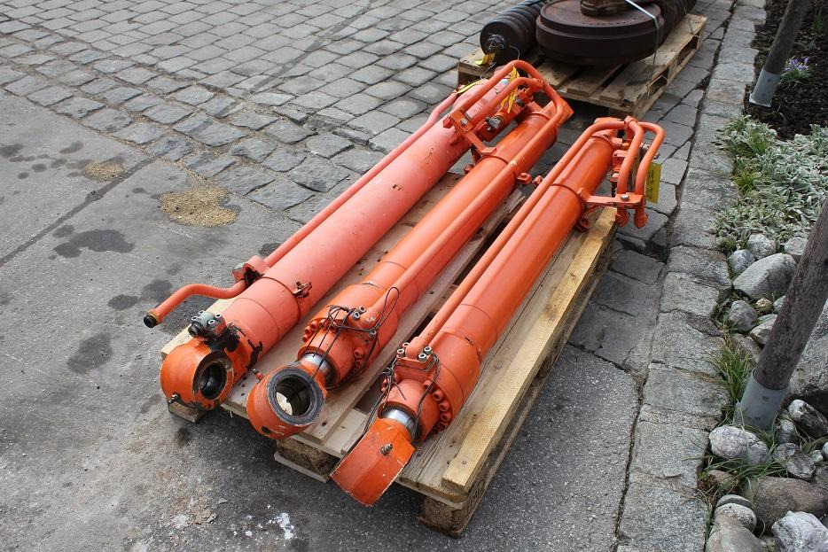 Fiat-Hitachi EX 165 - Υδραυλικός κύλινδρος για Κατασκευή μηχανήματα: φωτογραφία 3 Fiat-Hitachi EX 165 - Υδραυλικός κύλινδρος για Κατασκευή μηχανήματα: φωτογραφία 3