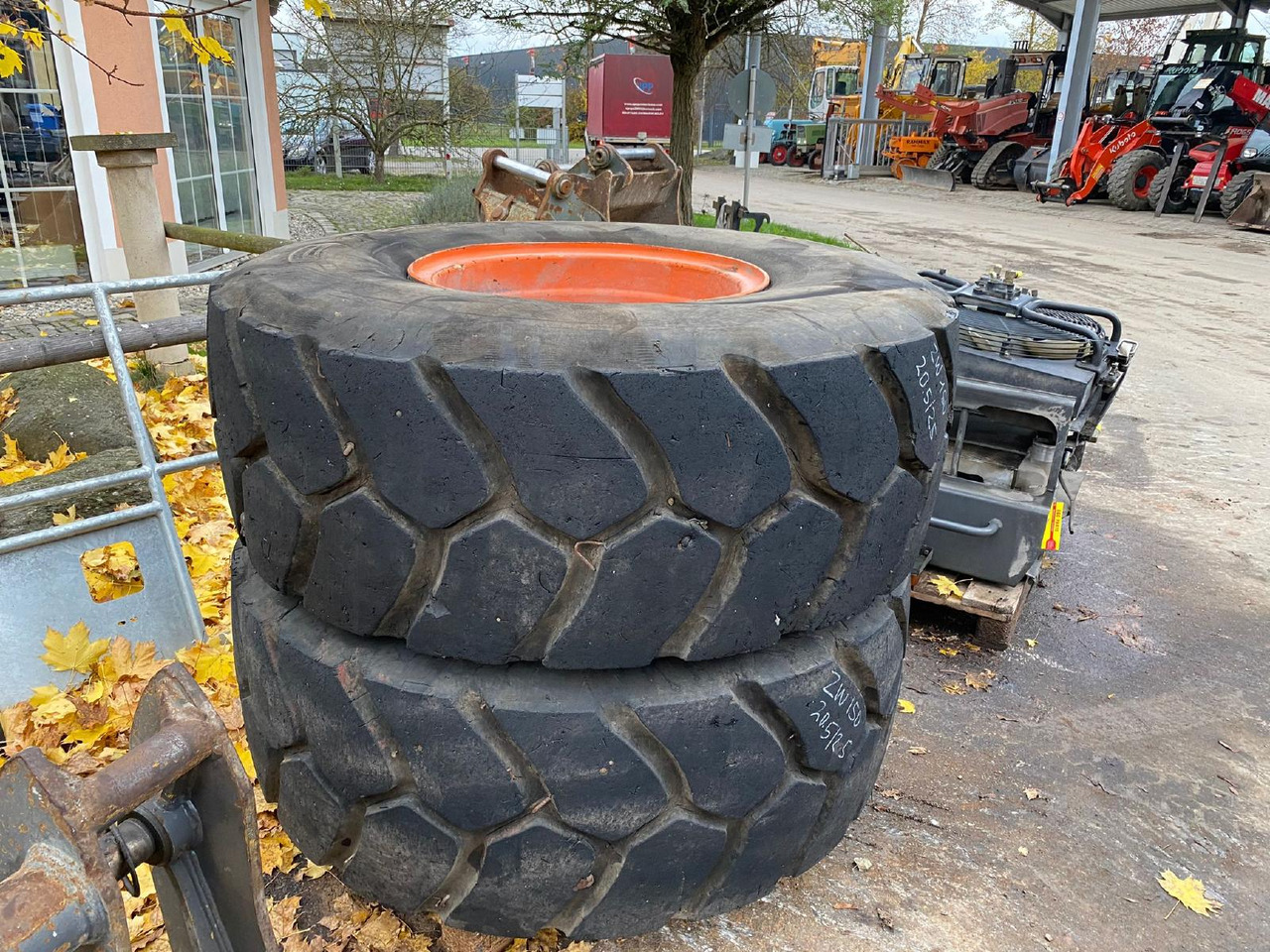 Hitachi 20,5 R 25 ZW 150 - Πλήρης τροχός για Κατασκευή μηχανήματα: φωτογραφία 4 Hitachi 20,5 R 25 ZW 150 - Πλήρης τροχός για Κατασκευή μηχανήματα: φωτογραφία 4