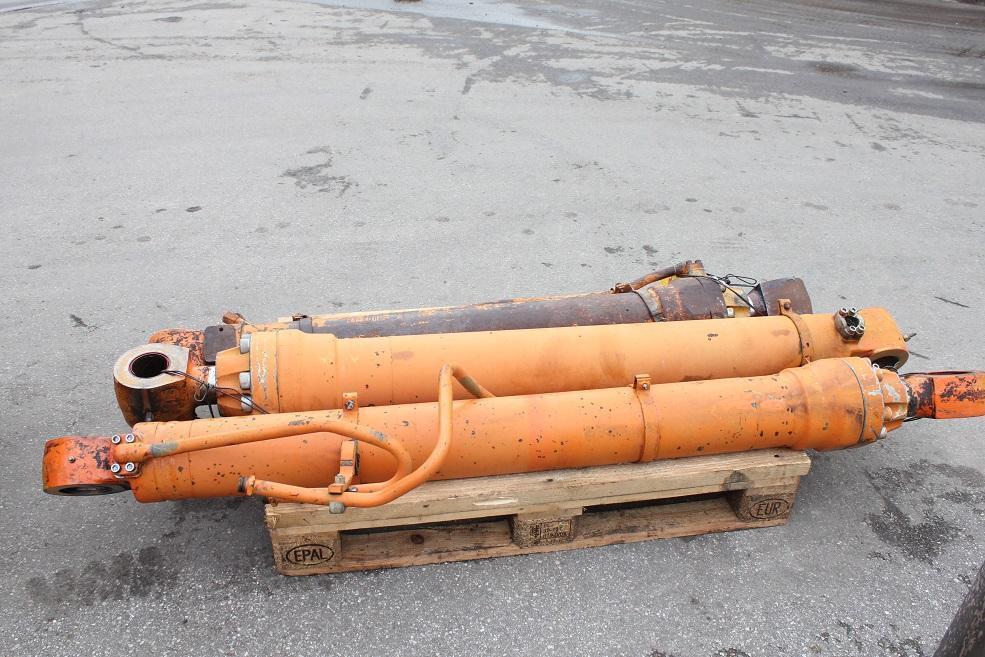 Hitachi FH 220 LC - Υδραυλικός κύλινδρος για Κατασκευή μηχανήματα: φωτογραφία 1 Hitachi FH 220 LC - Υδραυλικός κύλινδρος για Κατασκευή μηχανήματα: φωτογραφία 1