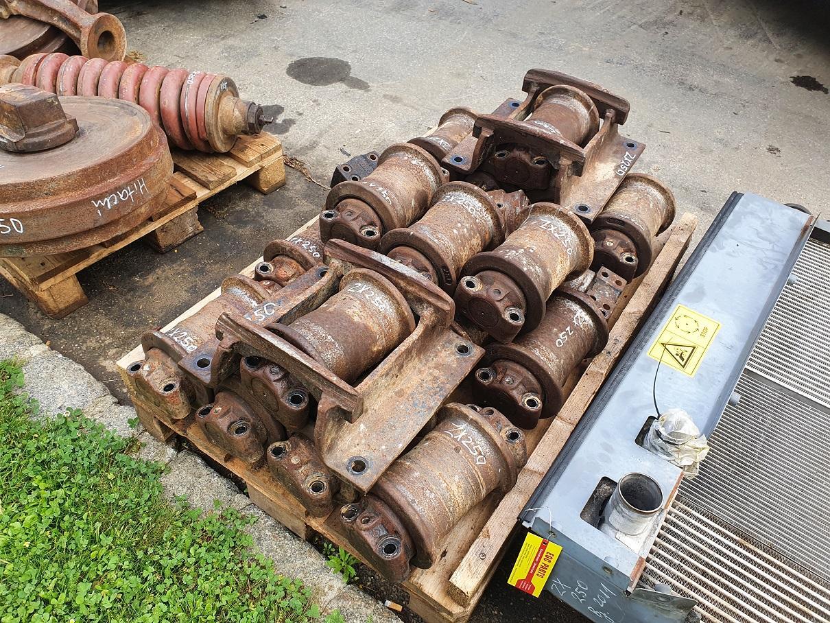 Hitachi ZX 250 LC N 3 - Ερπύστριες - Ράουλα για Ερπυστριοφόρος εκσκαφέας: φωτογραφία 5 Hitachi ZX 250 LC N 3 - Ερπύστριες - Ράουλα για Ερπυστριοφόρος εκσκαφέας: φωτογραφία 5