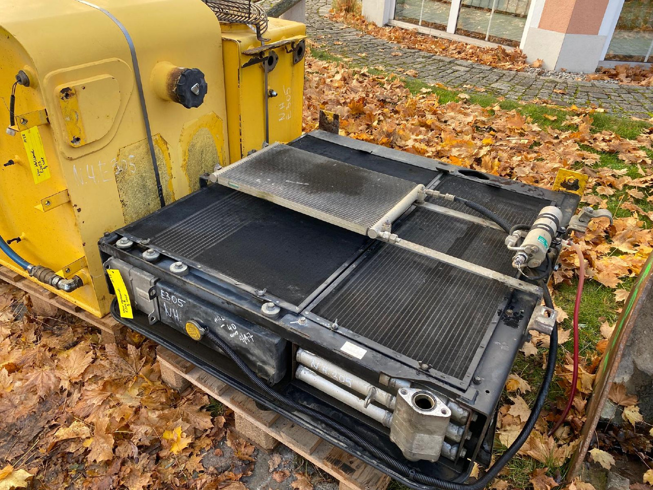 Holland E 305 - Σύστημα ψύξης για Κατασκευή μηχανήματα: φωτογραφία 5 Holland E 305 - Σύστημα ψύξης για Κατασκευή μηχανήματα: φωτογραφία 5