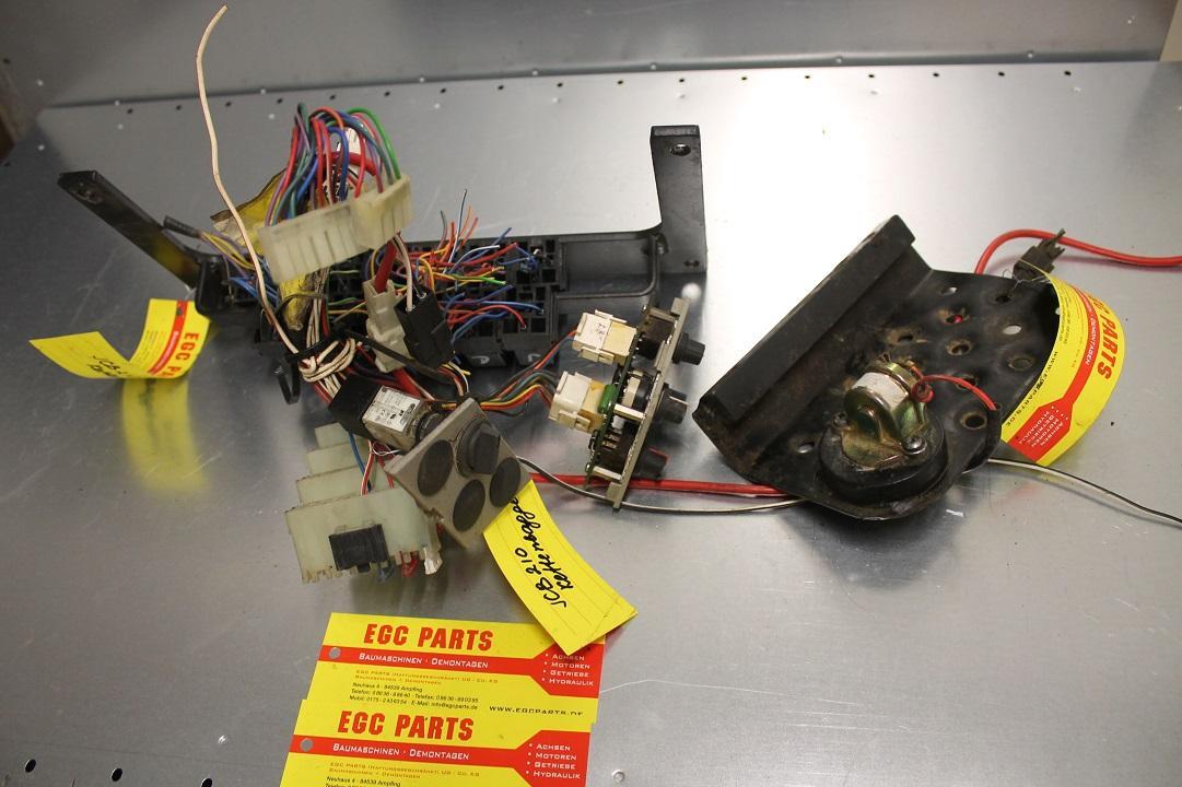 JCB 200, 210 - Ταμπλό αυτοκινήτου για Κατασκευή μηχανήματα: φωτογραφία 3 JCB 200, 210 - Ταμπλό αυτοκινήτου για Κατασκευή μηχανήματα: φωτογραφία 3