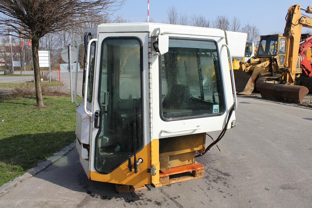 Liebherr 712-722-732 Lit. - Καμπίνα για Κατασκευή μηχανήματα: φωτογραφία 1 Liebherr 712-722-732 Lit. - Καμπίνα για Κατασκευή μηχανήματα: φωτογραφία 1