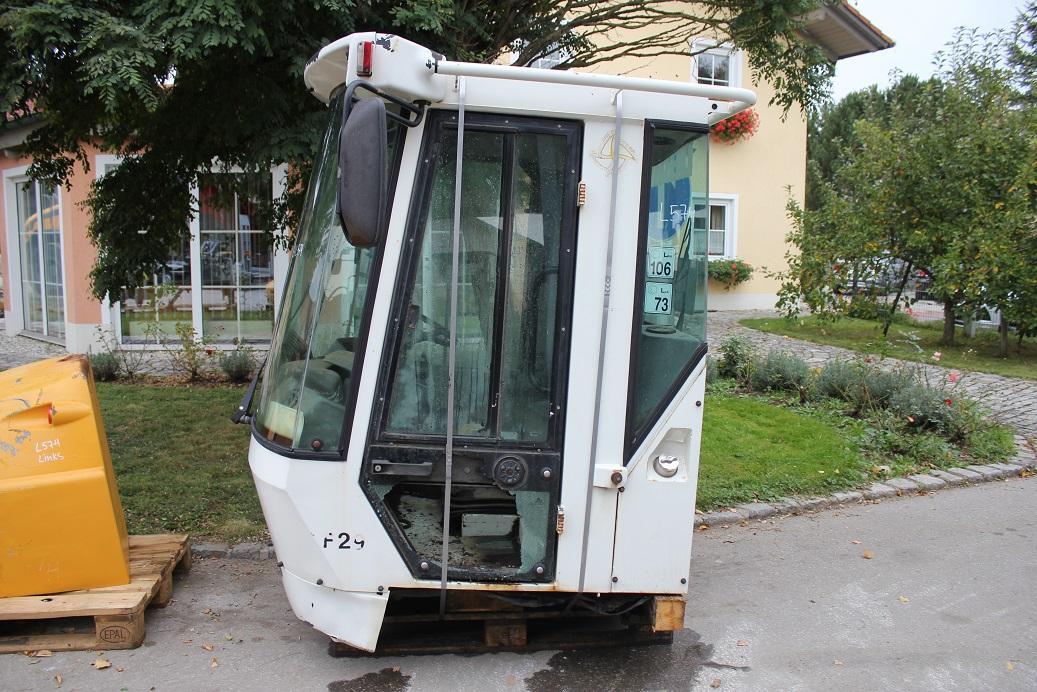 Liebherr L 574 - Καμπίνα για Ελαστιχοφόρος φορτωτής: φωτογραφία 4 Liebherr L 574 - Καμπίνα για Ελαστιχοφόρος φορτωτής: φωτογραφία 4