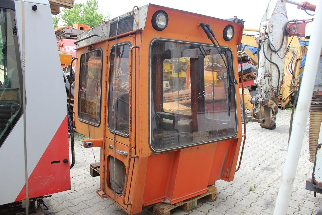 Liebherr LR 631 - Καμπίνα για Κατασκευή μηχανήματα: φωτογραφία 1 Liebherr LR 631 - Καμπίνα για Κατασκευή μηχανήματα: φωτογραφία 1