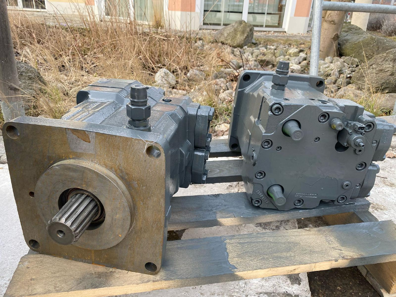 Liebherr Linde HMV 210 aus PR 724 - Μοτέρ πορείας για Κατασκευή μηχανήματα: φωτογραφία 1 Liebherr Linde HMV 210 aus PR 724 - Μοτέρ πορείας για Κατασκευή μηχανήματα: φωτογραφία 1