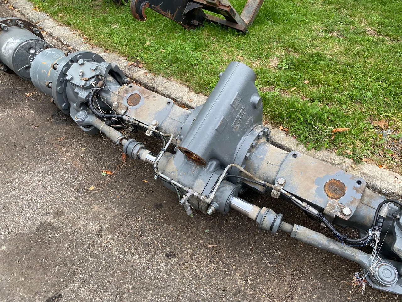 Liebherr MS 3070 MT 3070 aus LH24M LIT - Αξονας και ανταλλακτικά για Κατασκευή μηχανήματα: φωτογραφία 3 Liebherr MS 3070 MT 3070 aus LH24M LIT - Αξονας και ανταλλακτικά για Κατασκευή μηχανήματα: φωτογραφία 3