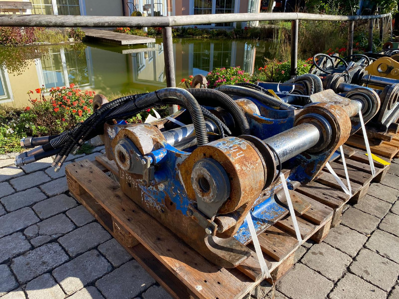 Ταχυσύνδεσμος για Κατασκευή μηχανήματα Oilquick Liebherr R 944: φωτογραφία 1