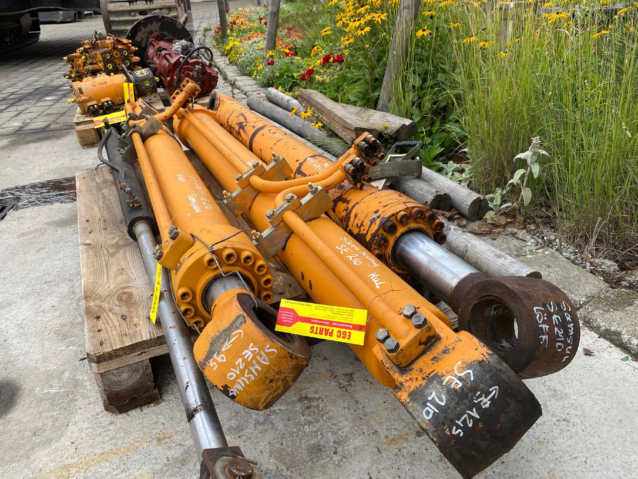 Samsung SE 210 - Υδραυλικός κύλινδρος για Κατασκευή μηχανήματα: φωτογραφία 2 Samsung SE 210 - Υδραυλικός κύλινδρος για Κατασκευή μηχανήματα: φωτογραφία 2