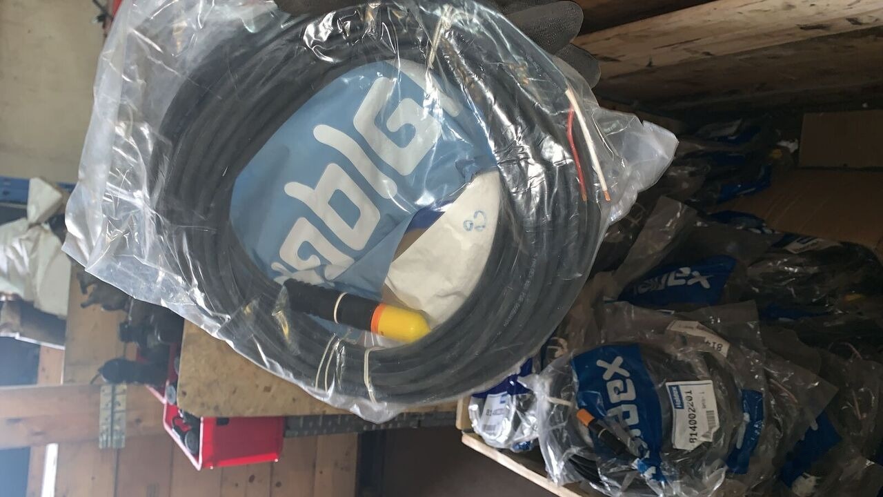 Haldex elektryczny EBS 24V 4m - Γραμμή/ Σωλήνας φρένων για Φορτηγό: φωτογραφία 4 Haldex elektryczny EBS 24V 4m - Γραμμή/ Σωλήνας φρένων για Φορτηγό: φωτογραφία 4