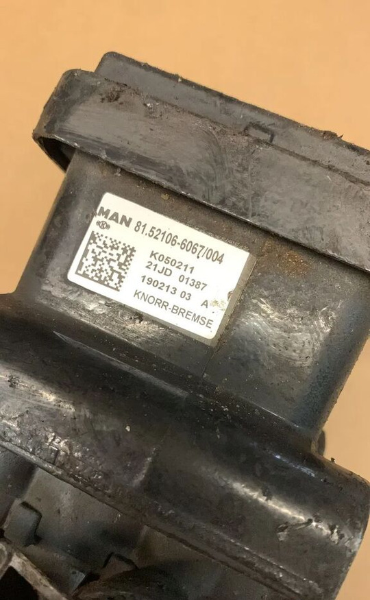 MODULATOR EBS MAN EURO 6 81.52106-6067; K050211 - Βαλβίδα φρένων για Φορτηγό: φωτογραφία 2 MODULATOR EBS MAN EURO 6 81.52106-6067; K050211 - Βαλβίδα φρένων για Φορτηγό: φωτογραφία 2