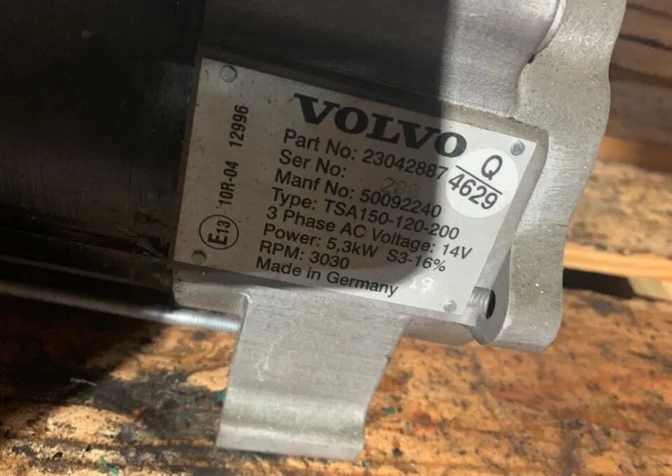 Volvo B5LH 2012 21543421 Volvo truck - Αντλία υδραυλικού τιμονιού για Φορτηγό: φωτογραφία 2 Volvo B5LH 2012 21543421 Volvo truck - Αντλία υδραυλικού τιμονιού για Φορτηγό: φωτογραφία 2