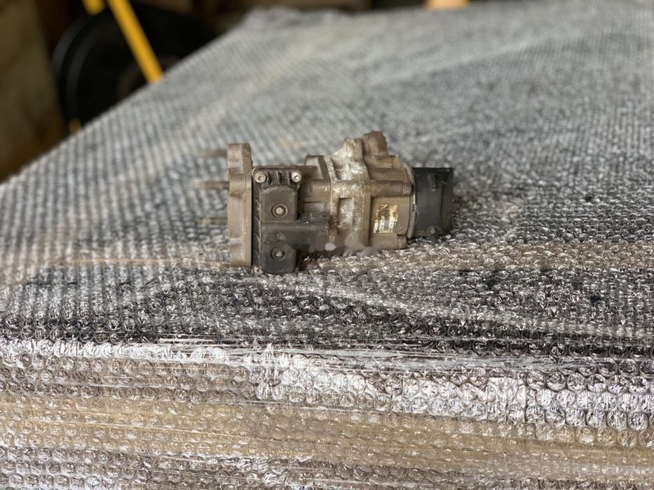 Zawór hamulcowy Oryginał Hurt K001428 Renault Magnum 440 DXI - Βαλβίδα για Φορτηγό: φωτογραφία 1 Zawór hamulcowy Oryginał Hurt K001428 Renault Magnum 440 DXI - Βαλβίδα για Φορτηγό: φωτογραφία 1