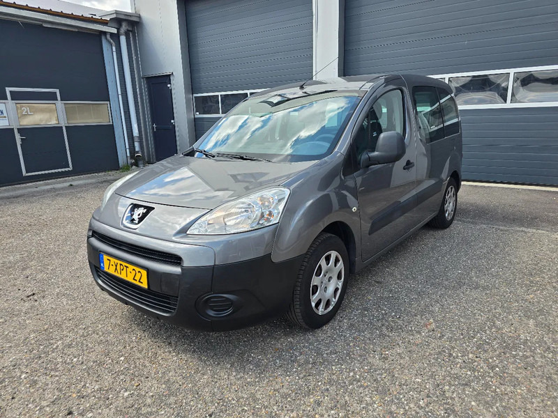 Peugeot Partner 1.6 benzine - Αυτοκίνητο: φωτογραφία 1 Peugeot Partner 1.6 benzine - Αυτοκίνητο: φωτογραφία 1