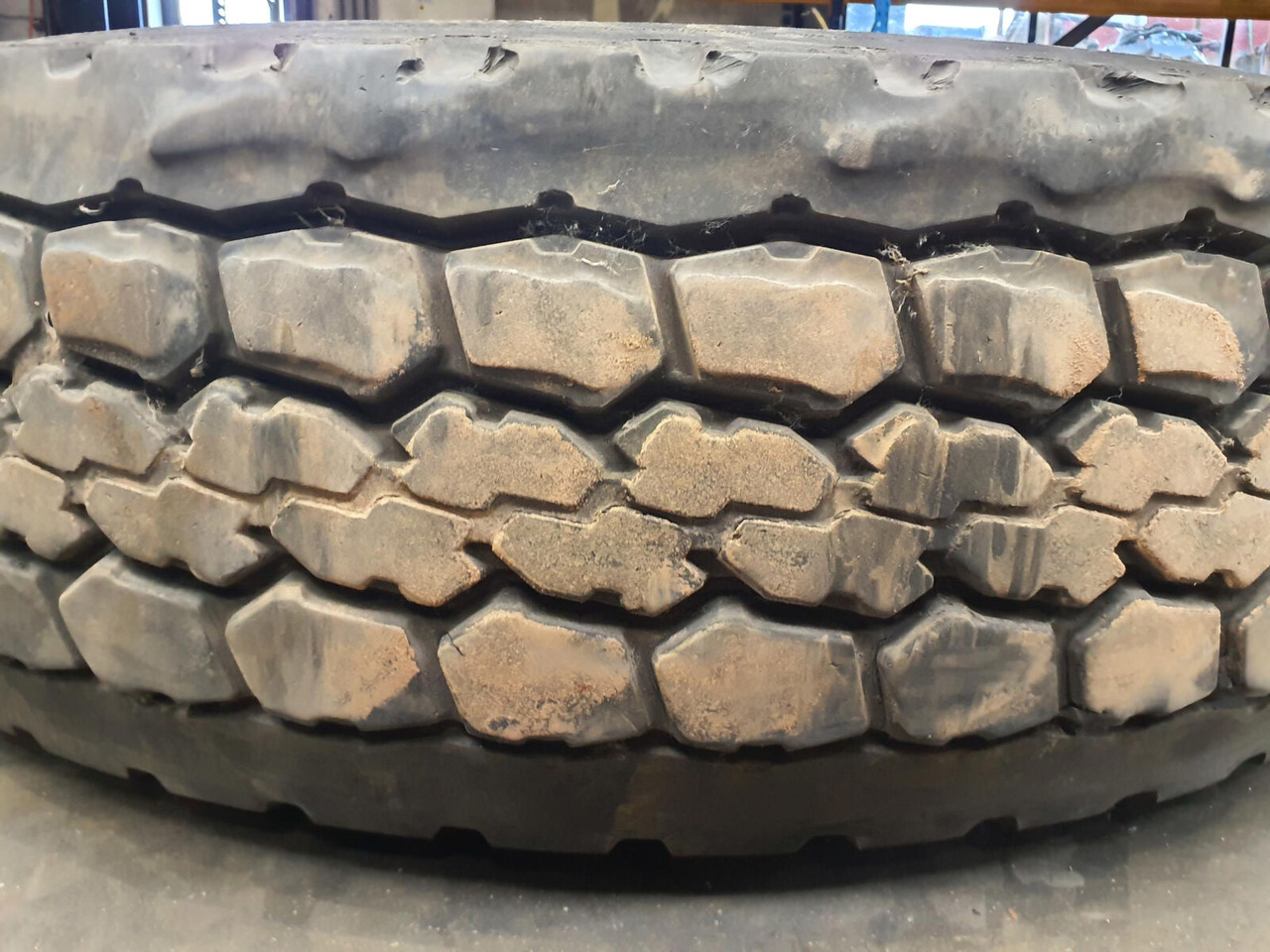Bridgestone Wheel 385/95R25 10 4.7 3p - Πλήρης τροχός για Γερανός: φωτογραφία 3 Bridgestone Wheel 385/95R25 10 4.7 3p - Πλήρης τροχός για Γερανός: φωτογραφία 3