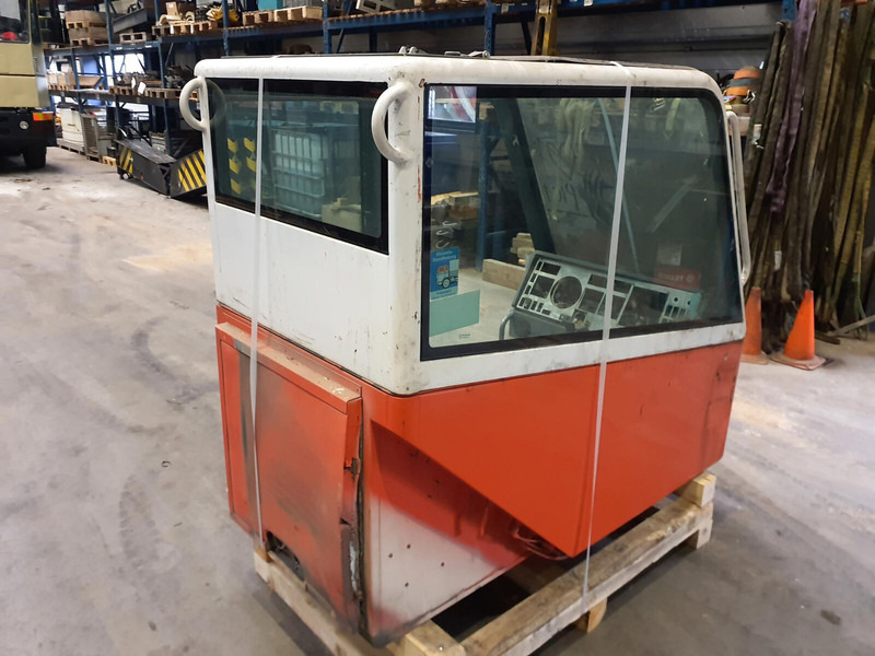 Compact truck CT 2 upper cabine - Καμπίνα και εσωτερικό για Γερανός: φωτογραφία 3 Compact truck CT 2 upper cabine - Καμπίνα και εσωτερικό για Γερανός: φωτογραφία 3