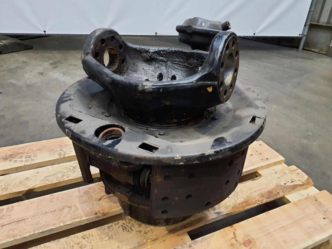 FAUN ATF 50G-3 steering knuckle axle 1 left - Ακραξόνιο για Τηλεσκοπικός γερανός: φωτογραφία 1 FAUN ATF 50G-3 steering knuckle axle 1 left - Ακραξόνιο για Τηλεσκοπικός γερανός: φωτογραφία 1