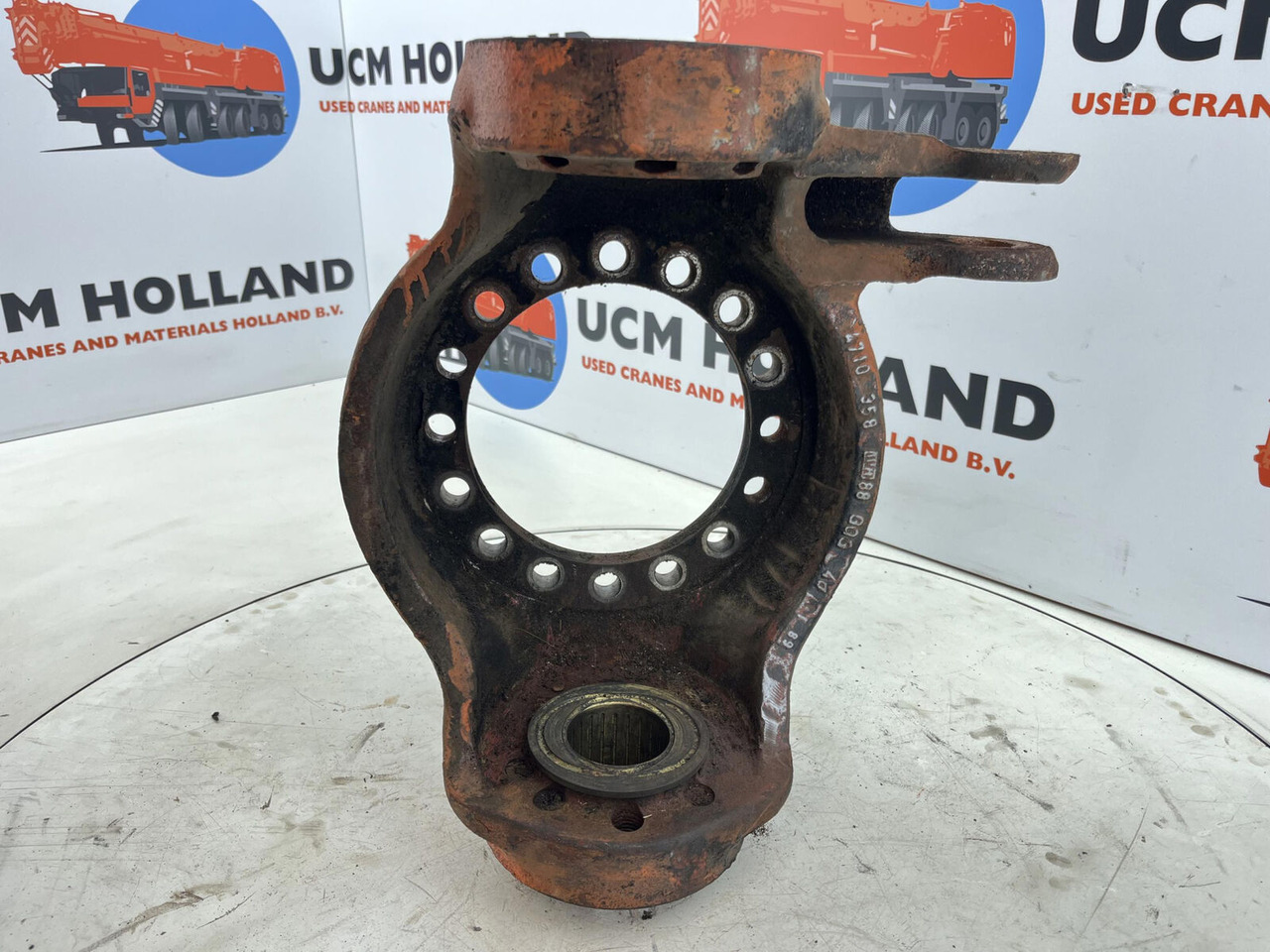 FAUN RTF 50 Steering knuckle 16 holes axle 1 right - Ακραξόνιο για Τηλεσκοπικός γερανός: φωτογραφία 5 FAUN RTF 50 Steering knuckle 16 holes axle 1 right - Ακραξόνιο για Τηλεσκοπικός γερανός: φωτογραφία 5