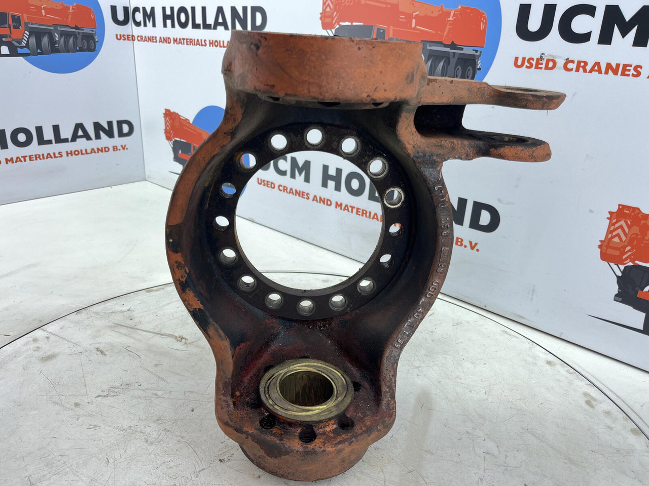 FAUN RTF 50 Steering knuckle 16 holes axle 3 right - Ακραξόνιο για Τηλεσκοπικός γερανός: φωτογραφία 5 FAUN RTF 50 Steering knuckle 16 holes axle 3 right - Ακραξόνιο για Τηλεσκοπικός γερανός: φωτογραφία 5