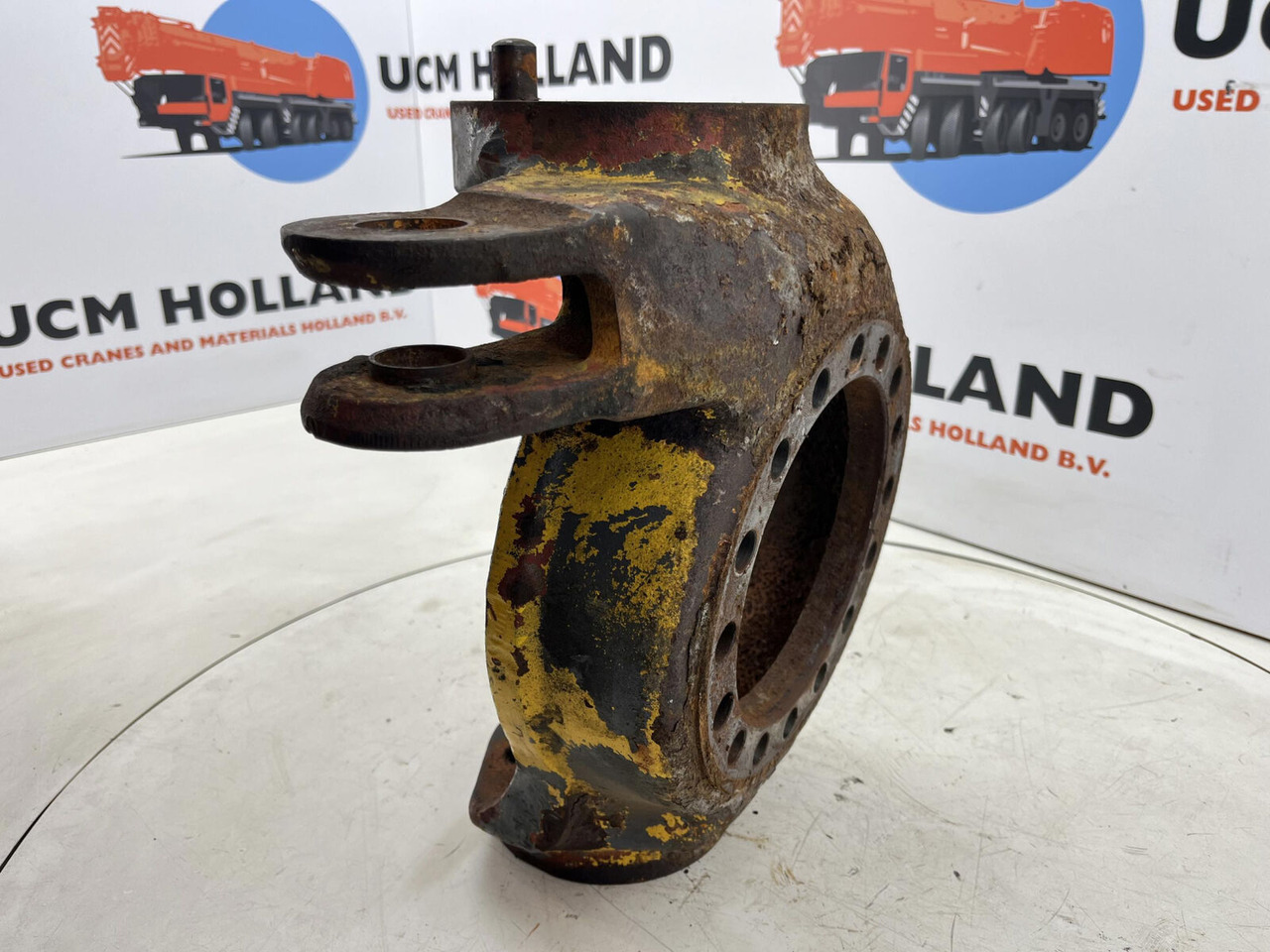 FAUN RTF 50 Steering knuckle 16 holes right - Ακραξόνιο για Τηλεσκοπικός γερανός: φωτογραφία 3 FAUN RTF 50 Steering knuckle 16 holes right - Ακραξόνιο για Τηλεσκοπικός γερανός: φωτογραφία 3