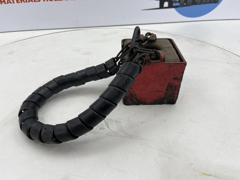 Faun ATF 40G-2 Weight assy with bracket complete - Αντίβαρο για Κατασκευή μηχανήματα: φωτογραφία 2 Faun ATF 40G-2 Weight assy with bracket complete - Αντίβαρο για Κατασκευή μηχανήματα: φωτογραφία 2