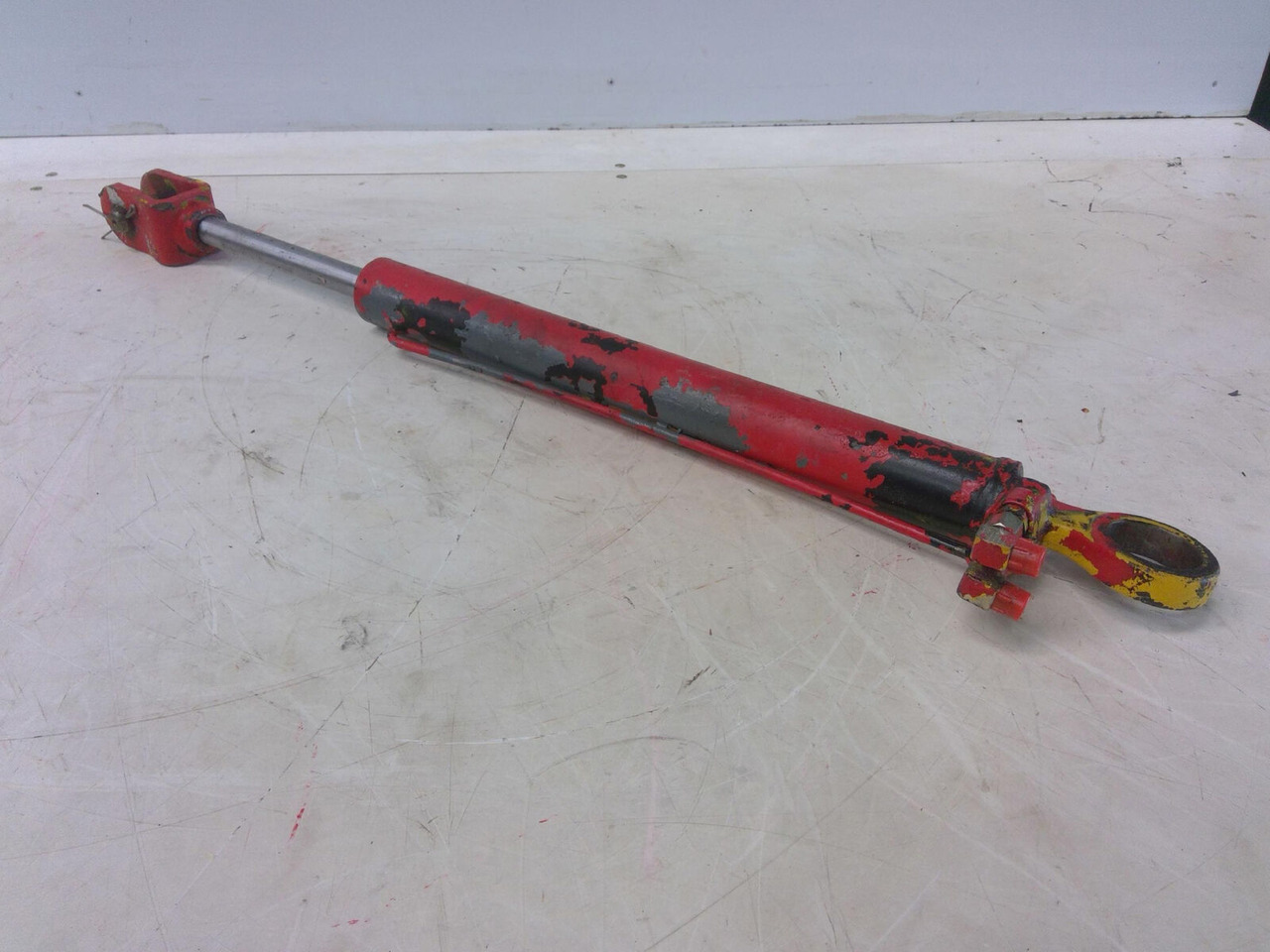 Grove GMK 3050 cabin tilt cylinder - Υδραυλικός κύλινδρος για Τηλεσκοπικός γερανός: φωτογραφία 3 Grove GMK 3050 cabin tilt cylinder - Υδραυλικός κύλινδρος για Τηλεσκοπικός γερανός: φωτογραφία 3