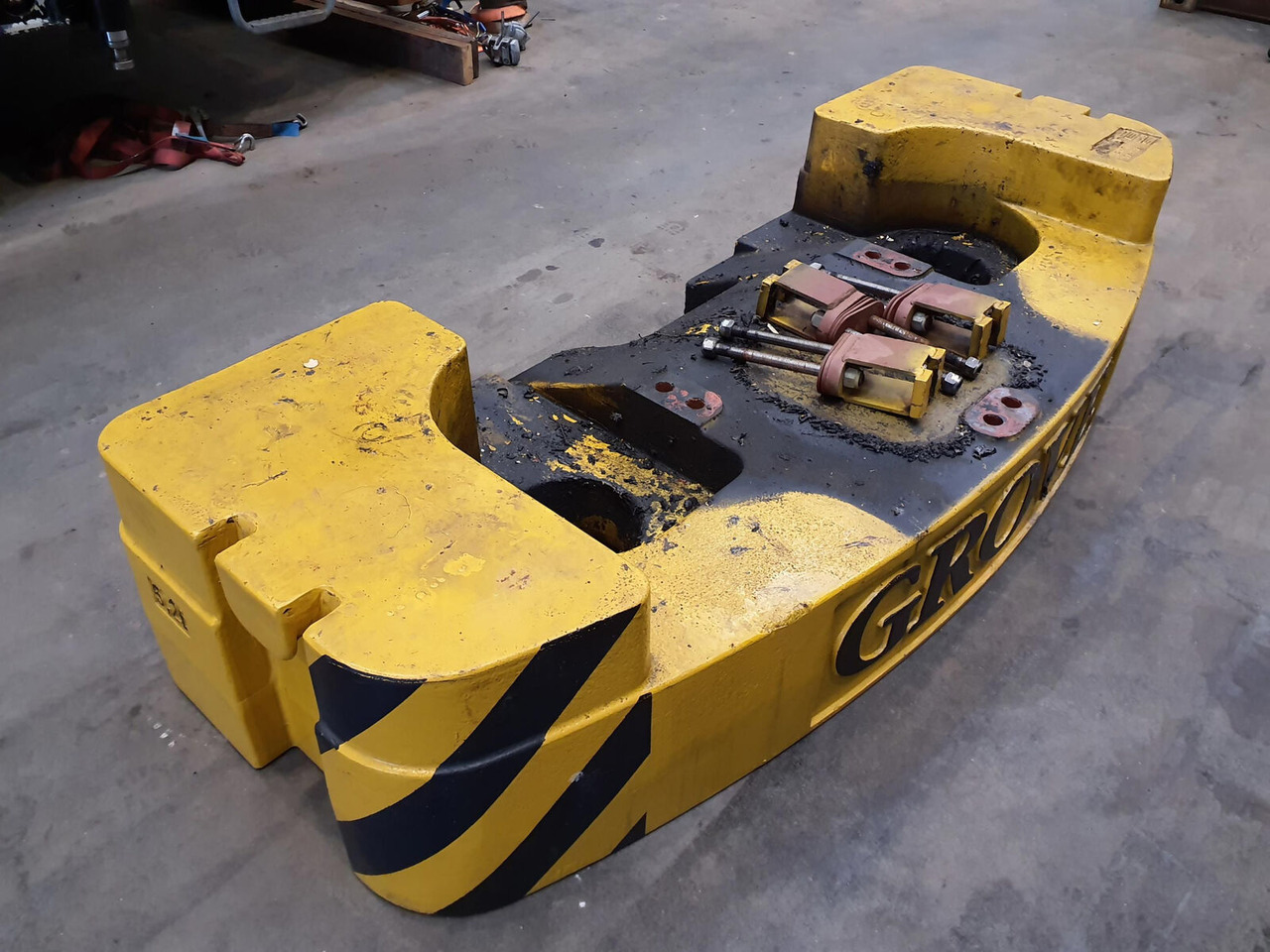 Grove GMK 3050 counterweight 5,2 ton - Αντίβαρο για Τηλεσκοπικός γερανός: φωτογραφία 2 Grove GMK 3050 counterweight 5,2 ton - Αντίβαρο για Τηλεσκοπικός γερανός: φωτογραφία 2