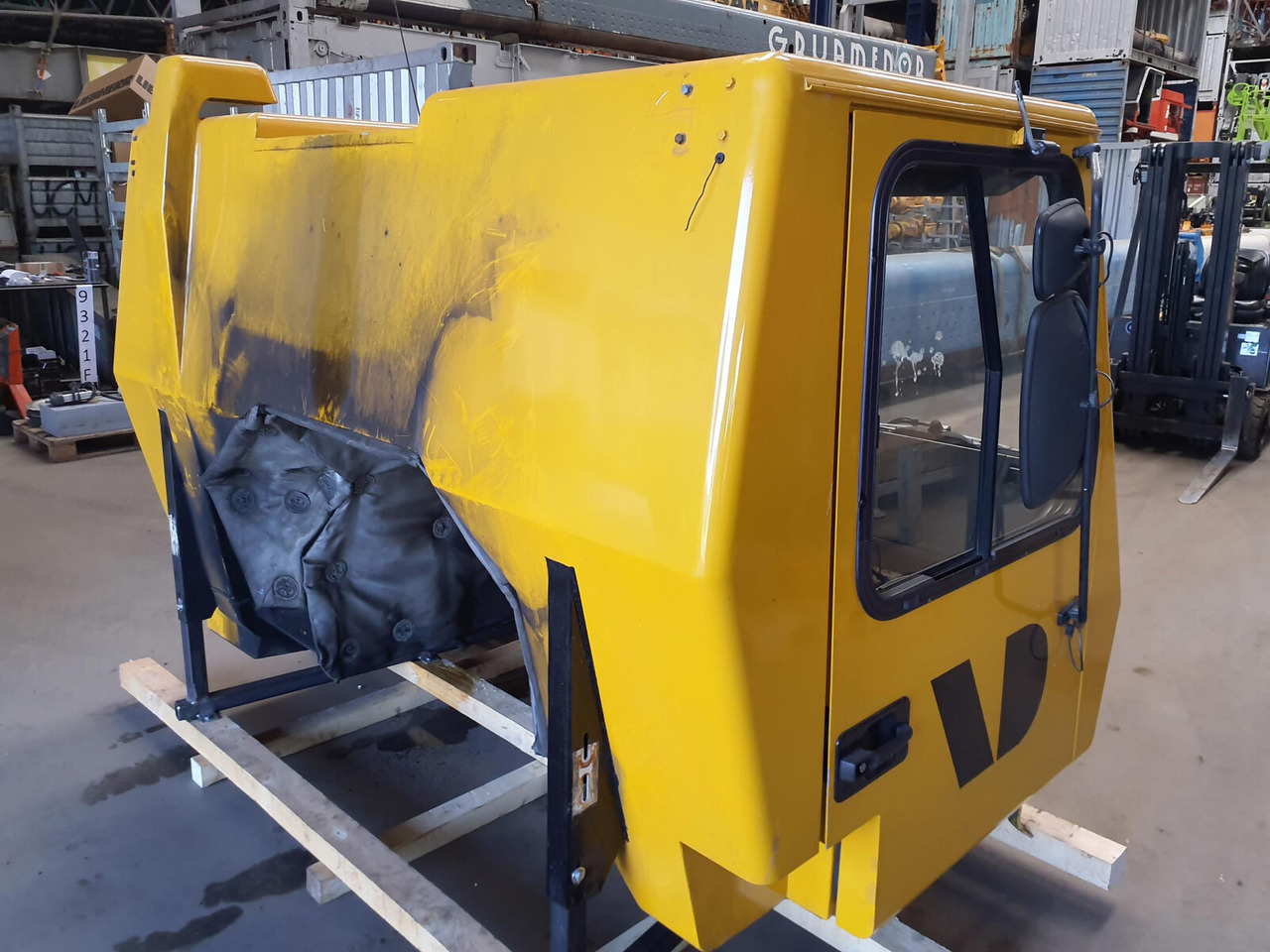 Grove GMK 3050 driver cabine complete - Καμπίνα για Τηλεσκοπικός γερανός: φωτογραφία 3 Grove GMK 3050 driver cabine complete - Καμπίνα για Τηλεσκοπικός γερανός: φωτογραφία 3