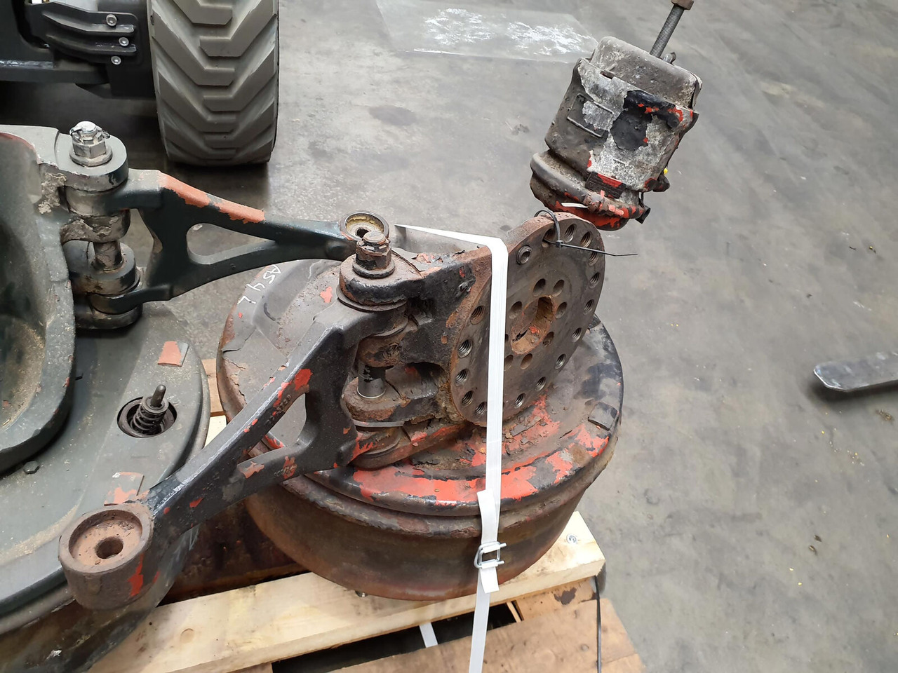 Grove GMK 5100 Megatrak axle housing - Ακραξόνιο για Τηλεσκοπικός γερανός: φωτογραφία 5 Grove GMK 5100 Megatrak axle housing - Ακραξόνιο για Τηλεσκοπικός γερανός: φωτογραφία 5