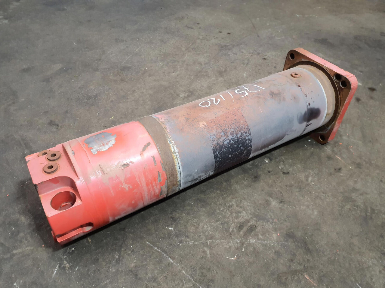 Grove GMK 5220, 5170 outrigger cylinder - Ανάρτηση για Τηλεσκοπικός γερανός: φωτογραφία 2 Grove GMK 5220, 5170 outrigger cylinder - Ανάρτηση για Τηλεσκοπικός γερανός: φωτογραφία 2