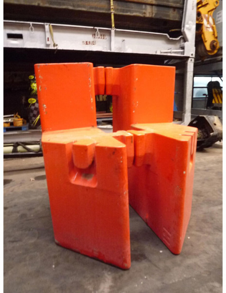 Grove GMK 6250/6300 counterweight 10 ton - Αντίβαρο για Κατασκευή μηχανήματα: φωτογραφία 1 Grove GMK 6250/6300 counterweight 10 ton - Αντίβαρο για Κατασκευή μηχανήματα: φωτογραφία 1