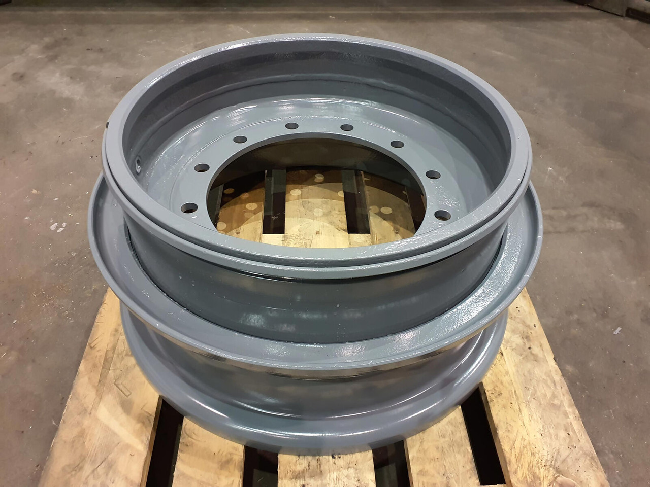 Grove Rim 445/95R25 12 14.5 3p - Ζάντα για Γερανός: φωτογραφία 2 Grove Rim 445/95R25 12 14.5 3p - Ζάντα για Γερανός: φωτογραφία 2