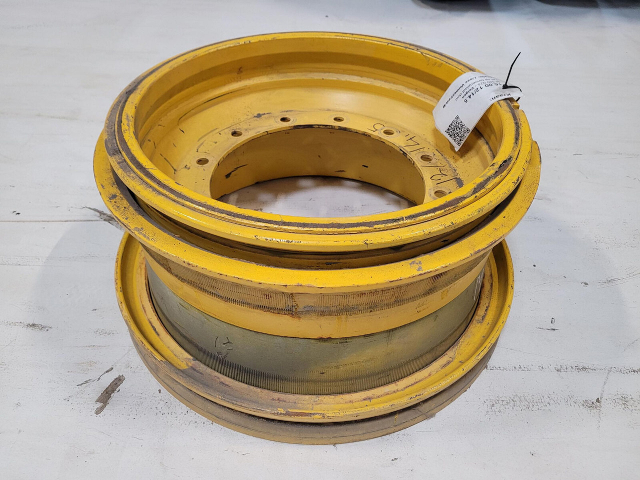 Grove Rim 445/95R25 12 14 5p - Ζάντα για Γερανός: φωτογραφία 1 Grove Rim 445/95R25 12 14 5p - Ζάντα για Γερανός: φωτογραφία 1