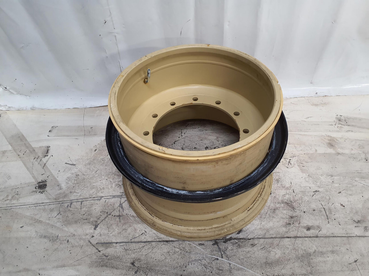 Grove Rim 525/80R25 12 20.5 3p - Ζάντα για Γερανός: φωτογραφία 1 Grove Rim 525/80R25 12 20.5 3p - Ζάντα για Γερανός: φωτογραφία 1