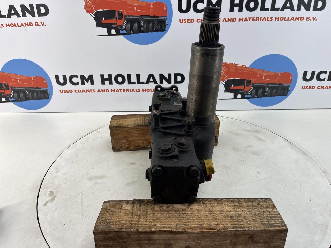 Krupp 4070 GMT steering box - Κρεμαγιέρα για Τηλεσκοπικός γερανός: φωτογραφία 5 Krupp 4070 GMT steering box - Κρεμαγιέρα για Τηλεσκοπικός γερανός: φωτογραφία 5