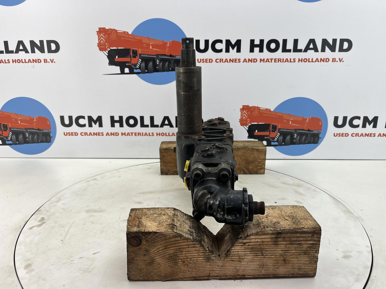 Krupp 70 GMT/AT steering box - Κρεμαγιέρα για Τηλεσκοπικός γερανός: φωτογραφία 2 Krupp 70 GMT/AT steering box - Κρεμαγιέρα για Τηλεσκοπικός γερανός: φωτογραφία 2