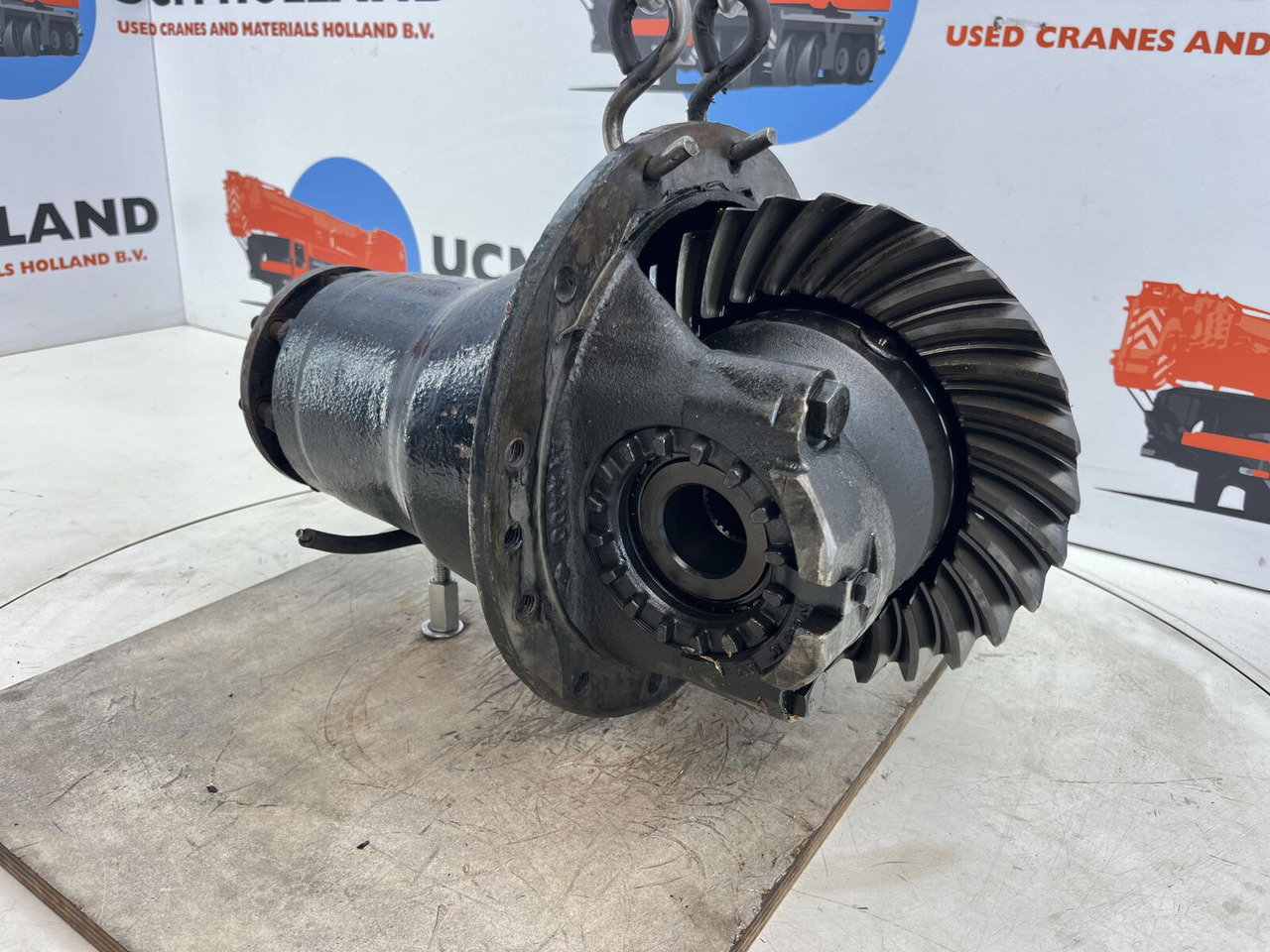 Krupp KMK 2025 End differential 11x29 axle 1 - Διαφορικό για Τηλεσκοπικός γερανός: φωτογραφία 1 Krupp KMK 2025 End differential 11x29 axle 1 - Διαφορικό για Τηλεσκοπικός γερανός: φωτογραφία 1