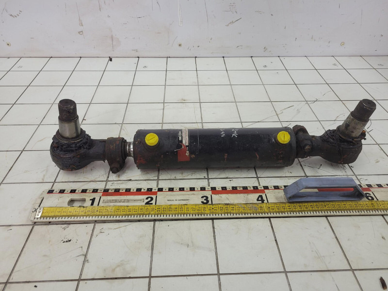 Krupp KMK 3045 steering cylinder - Υδραυλικός κύλινδρος για Γερανός: φωτογραφία 1 Krupp KMK 3045 steering cylinder - Υδραυλικός κύλινδρος για Γερανός: φωτογραφία 1