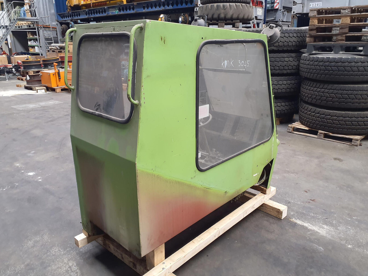 Krupp KMK 3045 upper cabin - Καμπίνα για Τηλεσκοπικός γερανός: φωτογραφία 3 Krupp KMK 3045 upper cabin - Καμπίνα για Τηλεσκοπικός γερανός: φωτογραφία 3