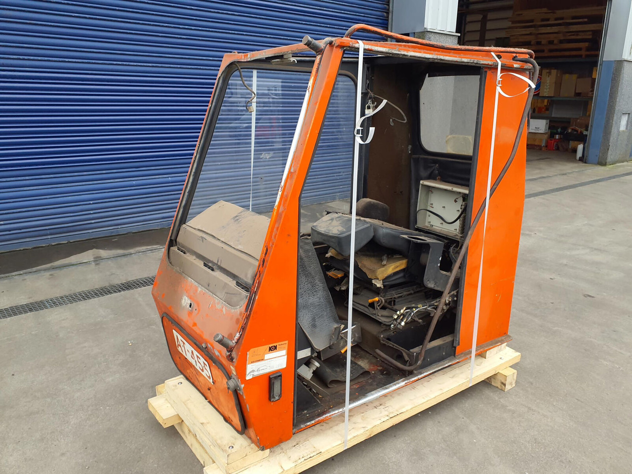 Krupp KMK 3045 upper cabin - Καμπίνα για Τηλεσκοπικός γερανός: φωτογραφία 1 Krupp KMK 3045 upper cabin - Καμπίνα για Τηλεσκοπικός γερανός: φωτογραφία 1