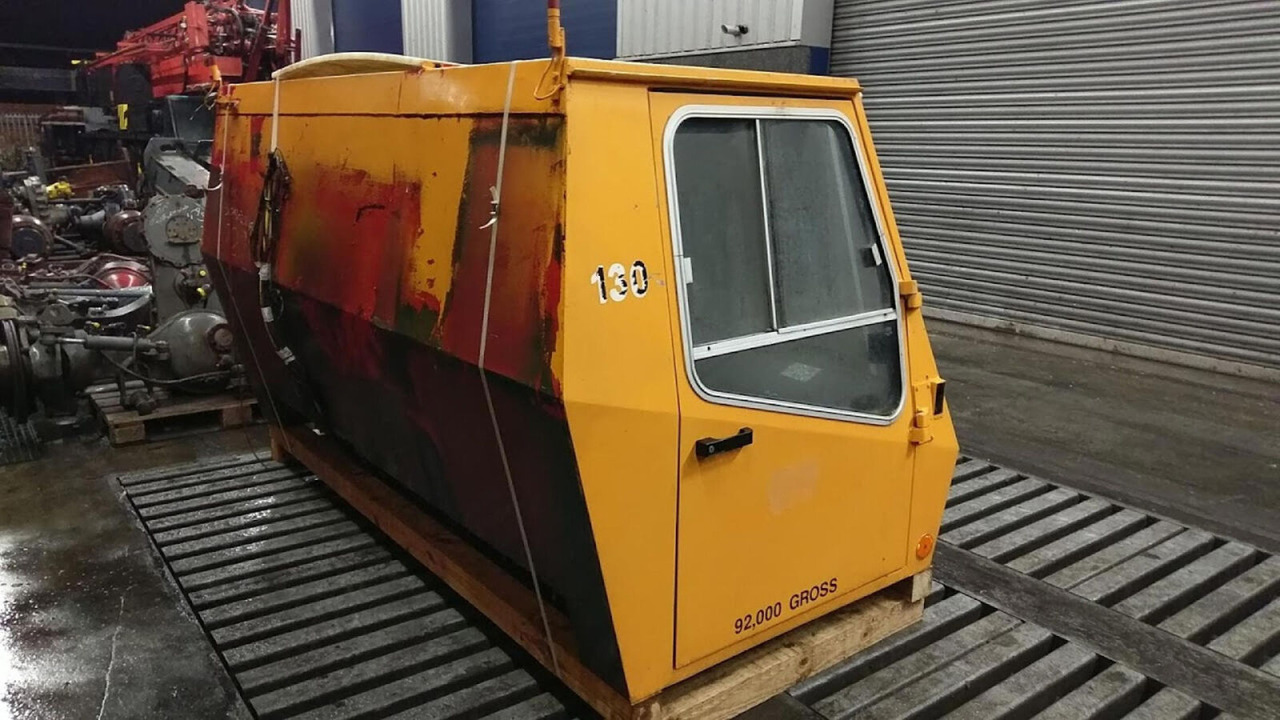 Krupp KMK 5100 lower cabin - Καμπίνα για Τηλεσκοπικός γερανός: φωτογραφία 3 Krupp KMK 5100 lower cabin - Καμπίνα για Τηλεσκοπικός γερανός: φωτογραφία 3
